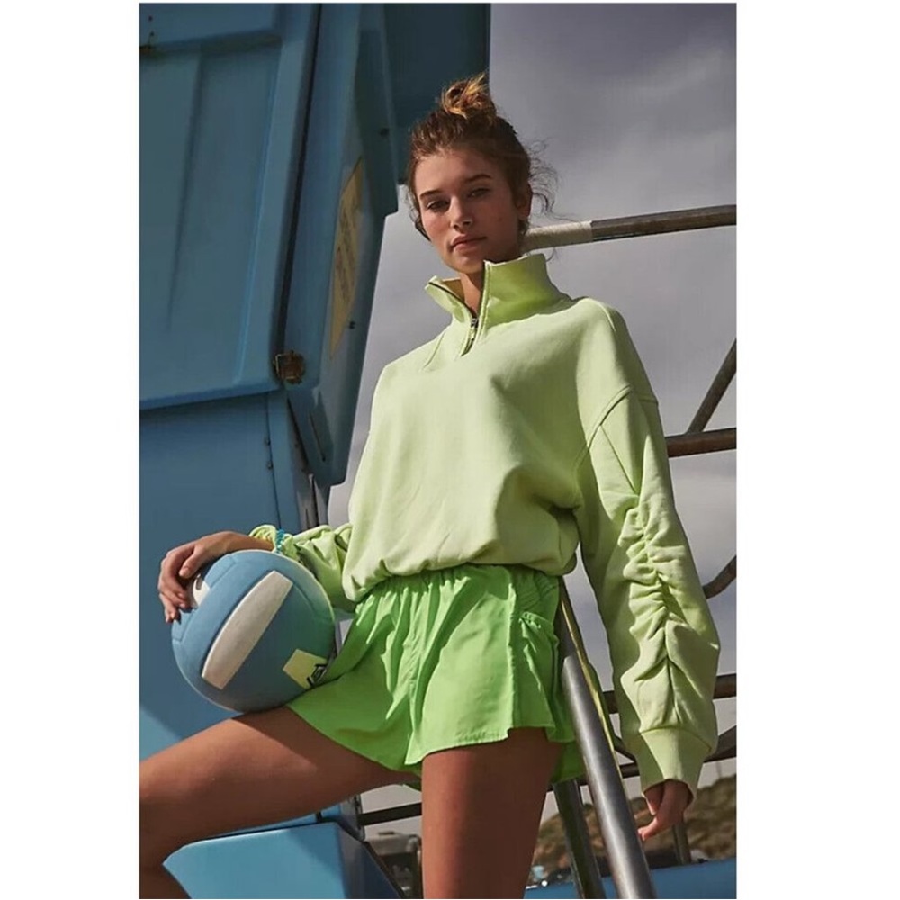 FREE PEOPLE MOVEMENT Valley Girl Neon Green Pullover Sweatshirt Medium